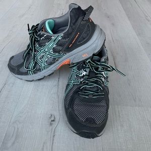 ASICS Women's Gel-Venture 6 MX Running Shoes